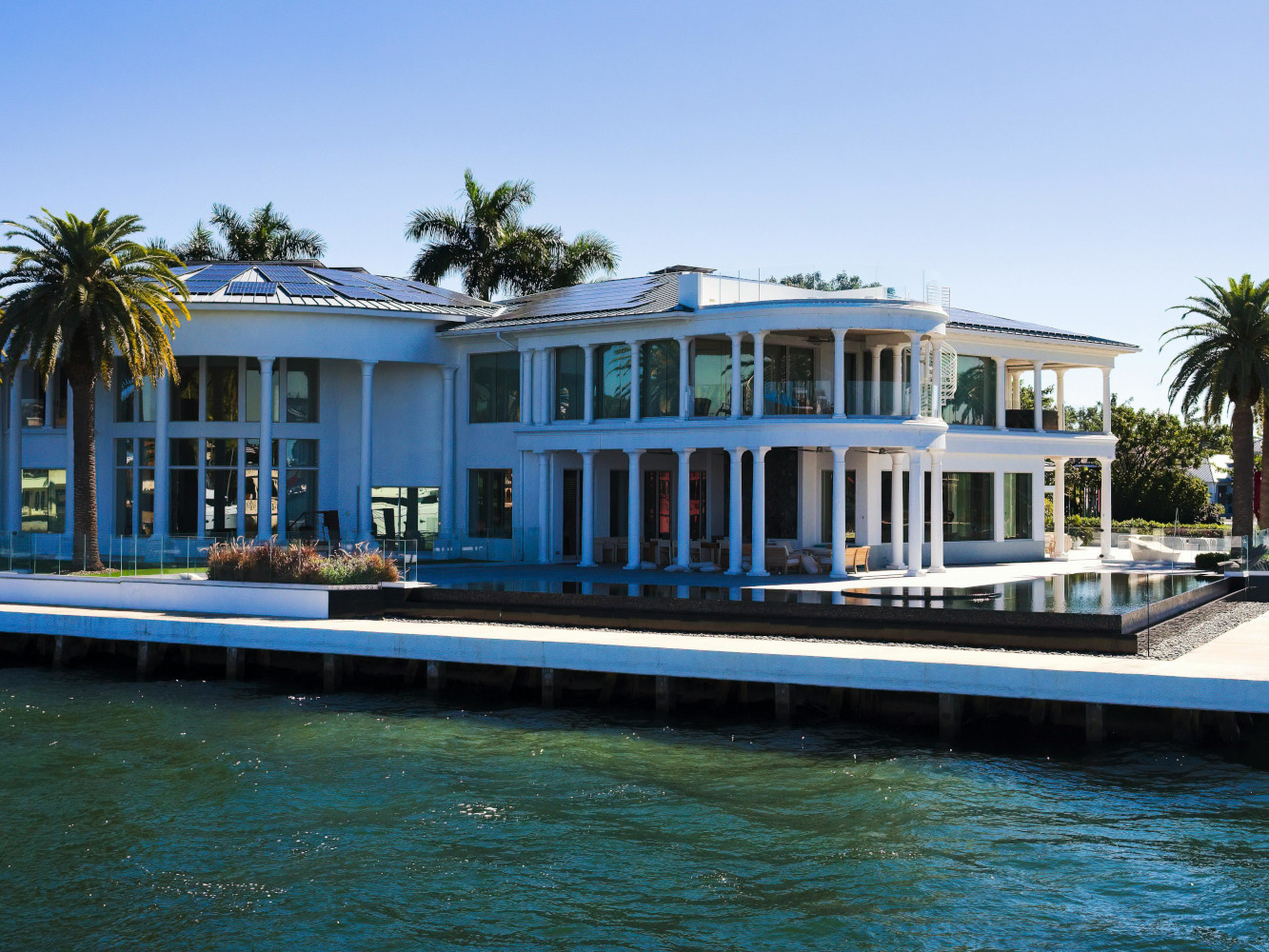 Miami’s Ultra-Luxury Real Estate Boom Continues with 262 Sales of $10M+ Homes